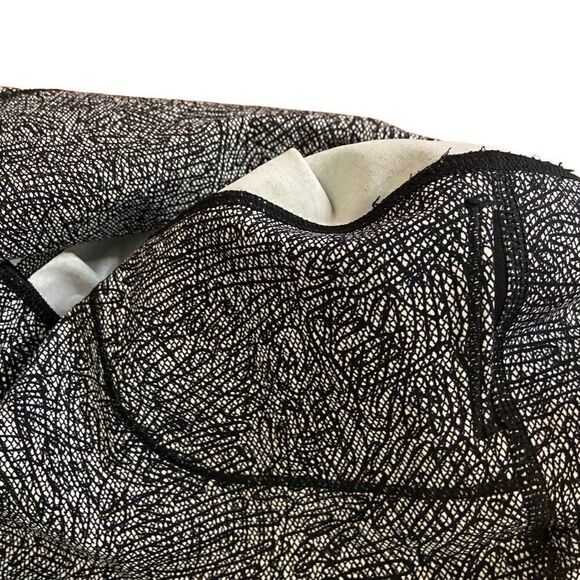 Lululemon Wunder Under Leggings Hi Rise Mesh Line Up Black White Cropped Size 12 - Picture 3 of 6